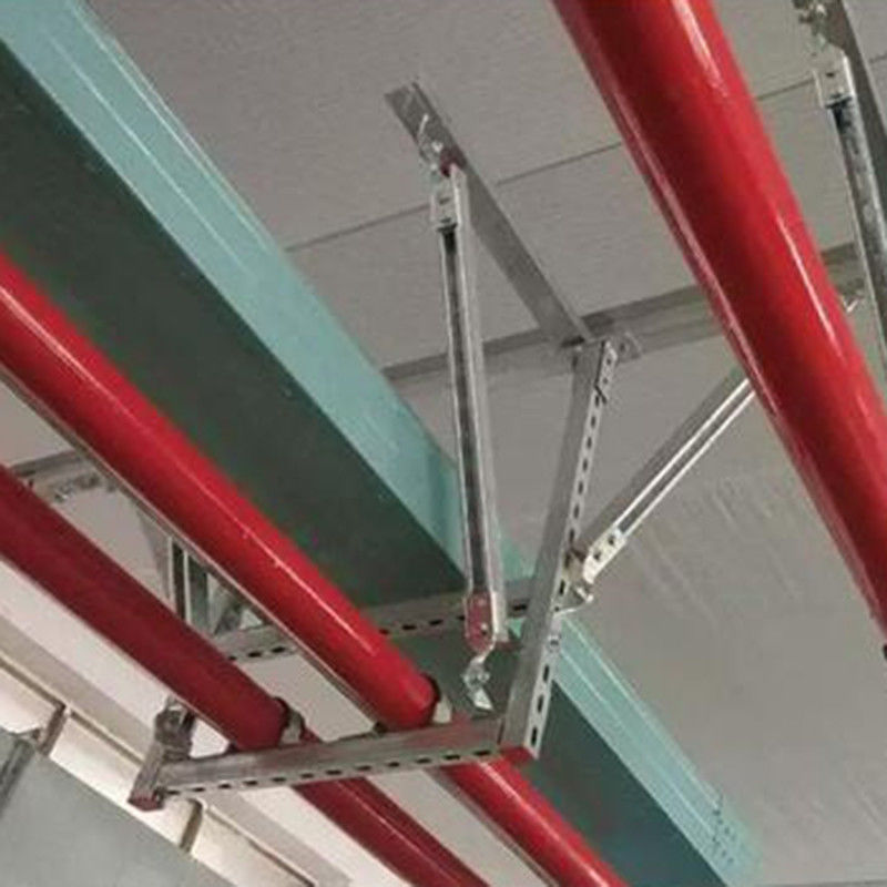 Suporte de tubos de travagem sísmica para resistência à corrosão dos dutos